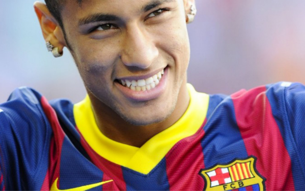 进攻试图扭 进攻试图扭