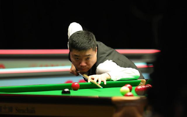 他们在场上 他们在场上